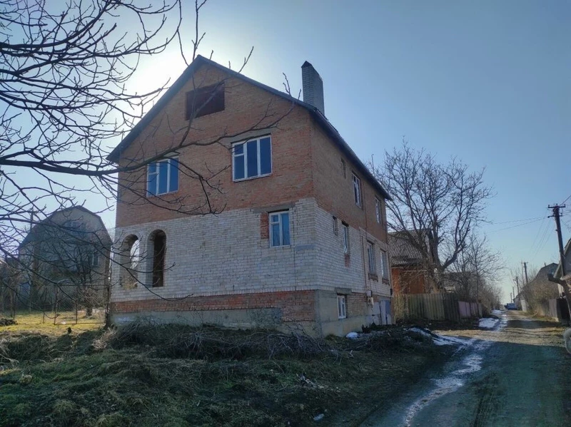 Будинок продаж Шаровечка – 216 м²
