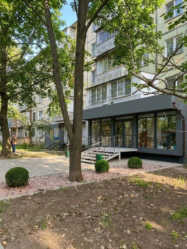 Комерційна нерухомість – 110 м², Одесса — 3/4