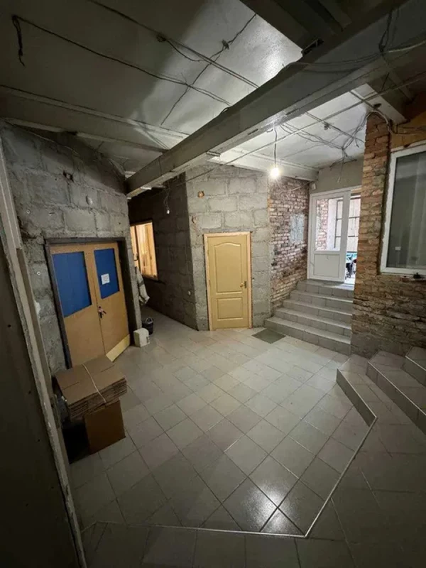 Комерційна нерухомість – 500 м², Белая Церковь — 10/12