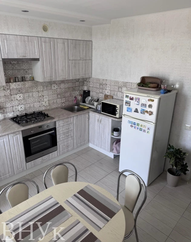 Квартира 2-кімн. продаж Ужгород, Новый – 32.4 м², Ужгород — 2/15