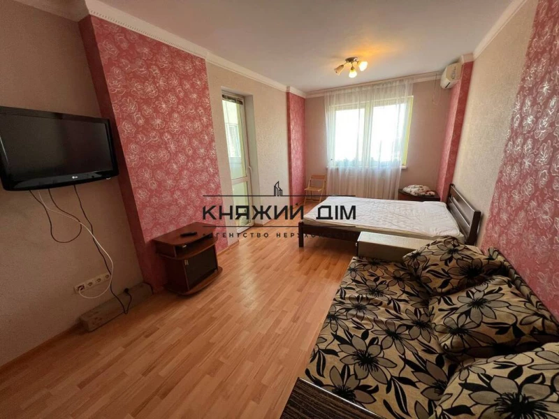 Квартира 1-кімн. оренда Київ, Дніпровський р-н – 45 м²