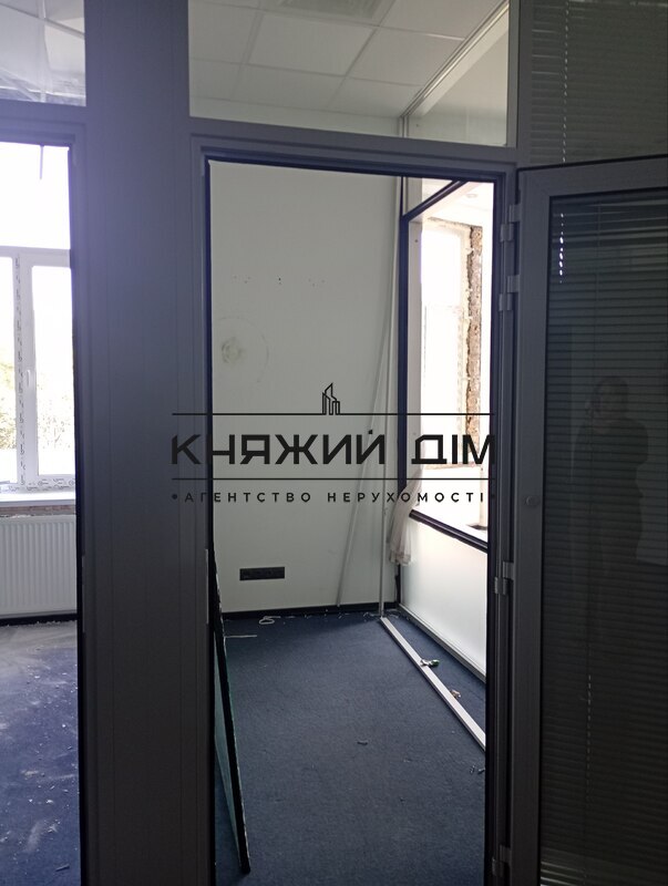 Комерційна нерухомість – 112 м², Киев — 2/9