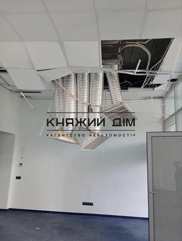 Комерційна нерухомість – 112 м², Киев — 7/9