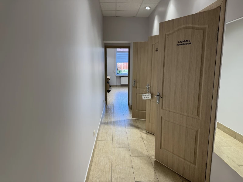 Комерційна нерухомість – 61 м², Тернополь — 12/15
