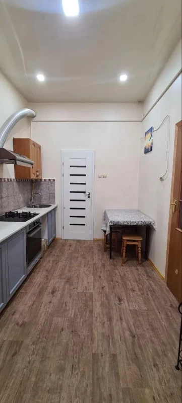 Квартира 1-кімн. продаж Львів, Шевченковский – 18 м², Львов — 9/15