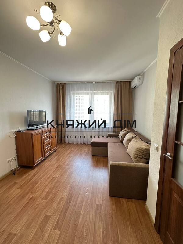 Квартира 1-кімн. оренда Київ, Дарницький р-н – 18 м², Киев — 5/15