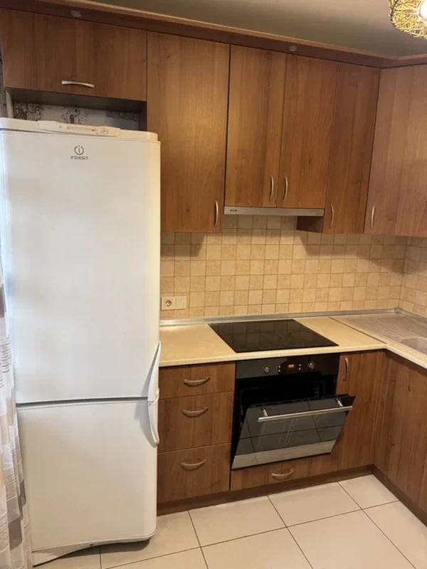 Квартира 1-кімн. оренда Київ, Днепровский – 35 м²