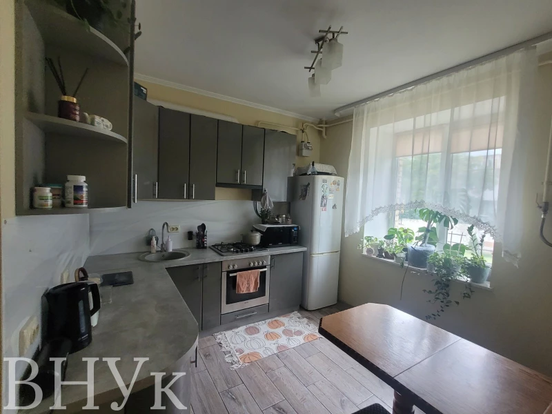 Квартира 2-кімн. продаж Луцьк, Центр – 65.6 м², Луцк — 2/13