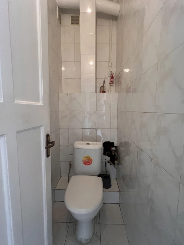 Комерційна нерухомість – 53.3 м², Киев — 10/10
