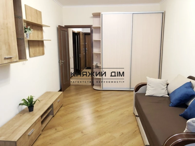 Квартира 1-кімн. оренда Київ, Дарницький р-н – 18 м², Київ — 3/12