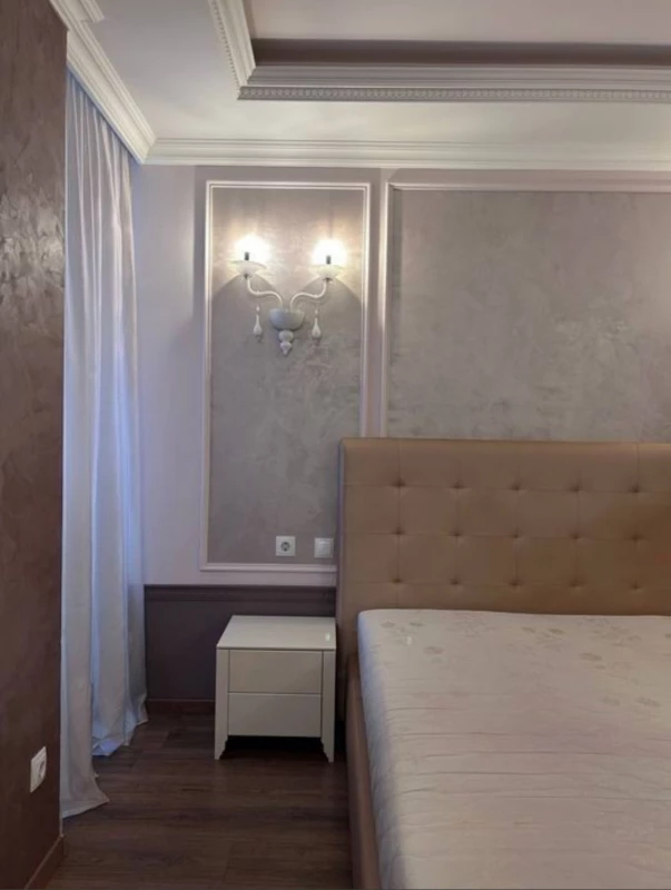 Квартира 3-кімн. продаж Київ, Голосеевский – 94 м², Київ — 5/7