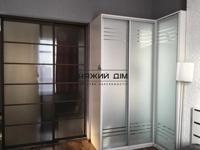 Квартира 2-кімн. оренда Київ, Шевченкiвський р-н – 20 м², Київ — 3/15